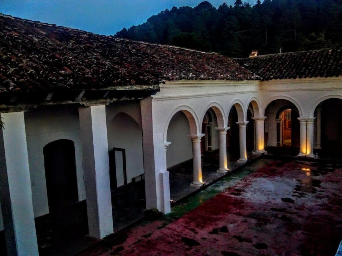 San Cristóbal de Las Casas Fandangoホステル エクステリア 写真