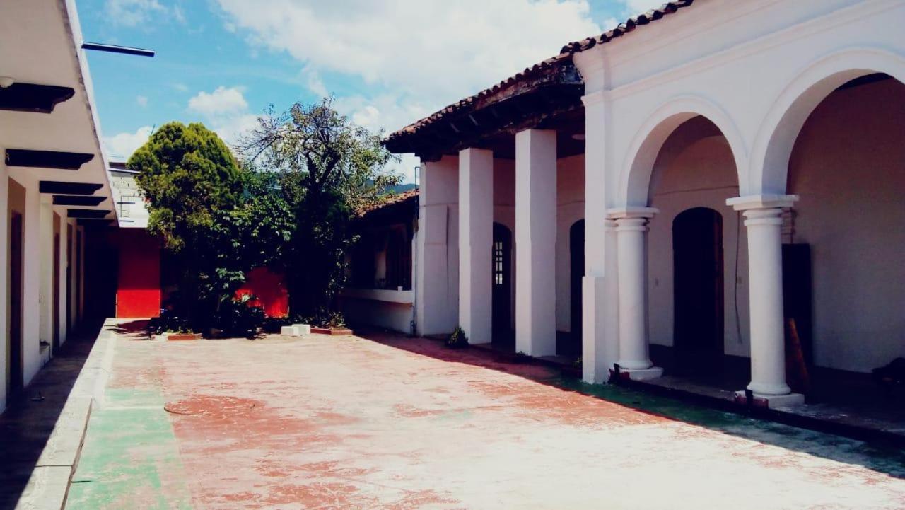 San Cristóbal de Las Casas Fandangoホステル エクステリア 写真